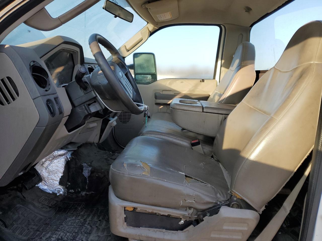 2008 Ford F350 VIN 1FTWF30R98EC48934 Copart auction photo, stripped damage thumbnail 7