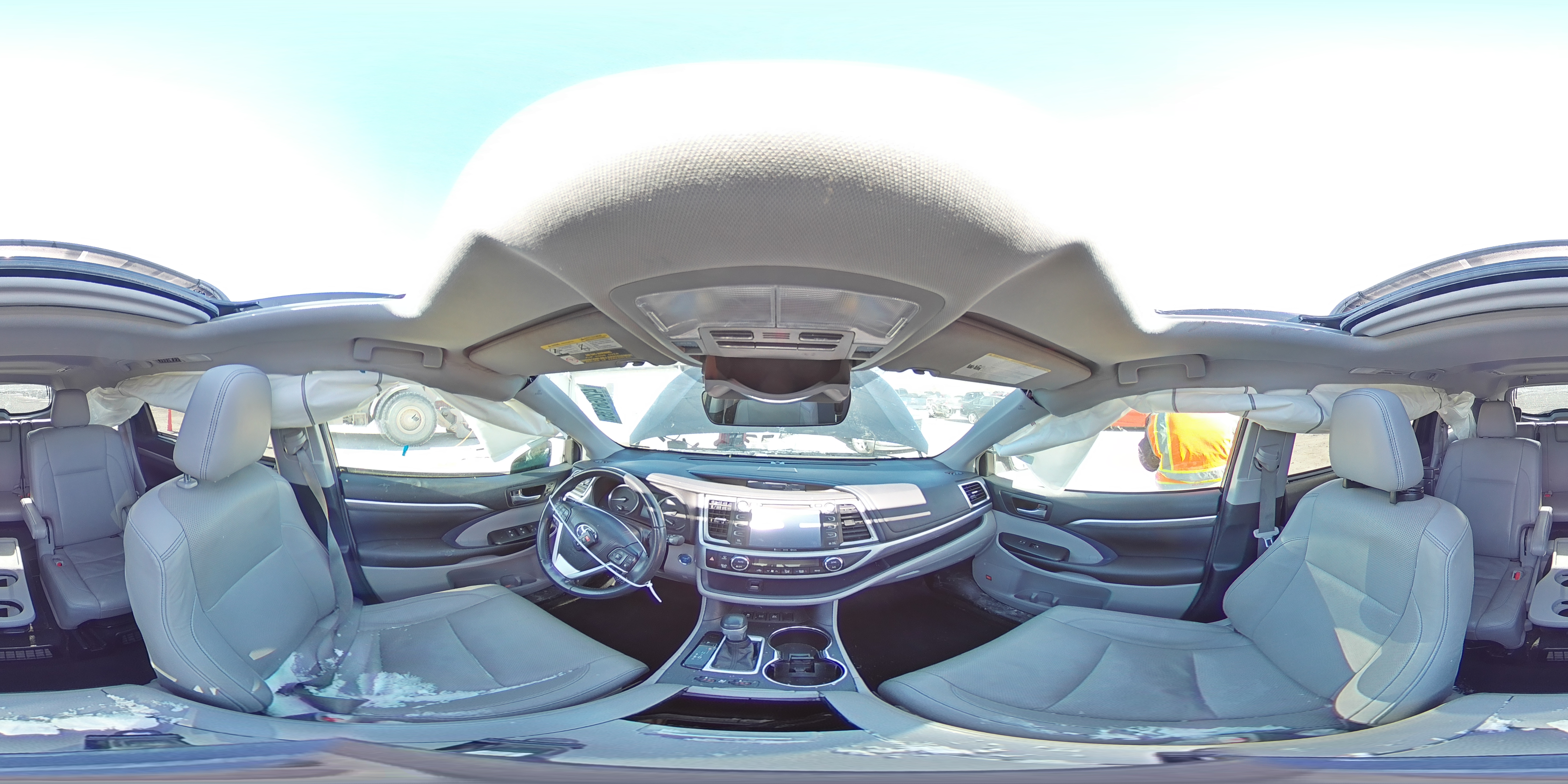 2017 Toyota Highlander VIN 5TDDGRFH7HS027560 Copart auction photo, side / front end damage thumbnail 14