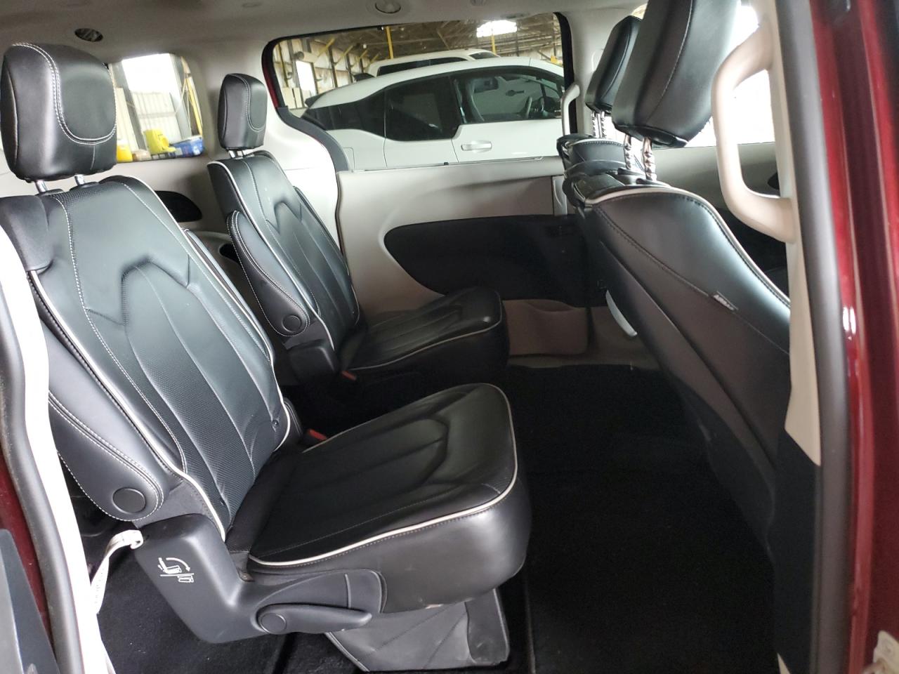 2022 Chrysler Pacifica VIN 2C4RC1GG1NR151689 Copart auction photo, front end / side damage thumbnail 11