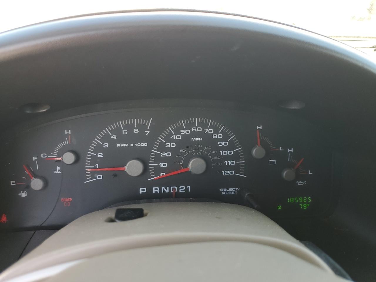 2004 Ford Expedition VIN 1FMRU17WX4LB80633 Copart auction photo, rear end damage thumbnail 9