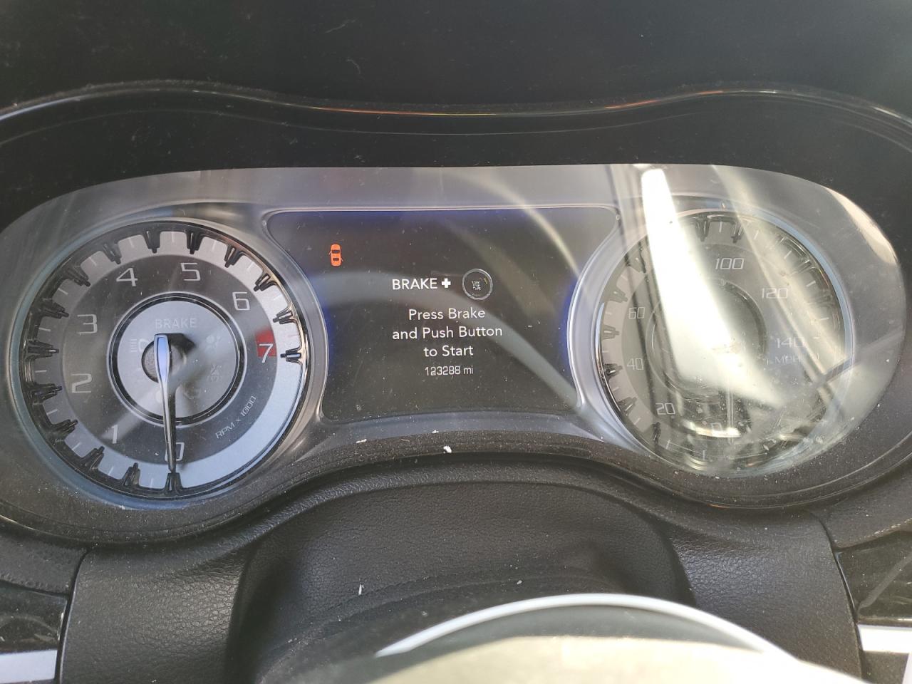 2018 Chrysler 300 VIN 2C3CCABG9JH214118 Copart auction photo, front end damage thumbnail 9