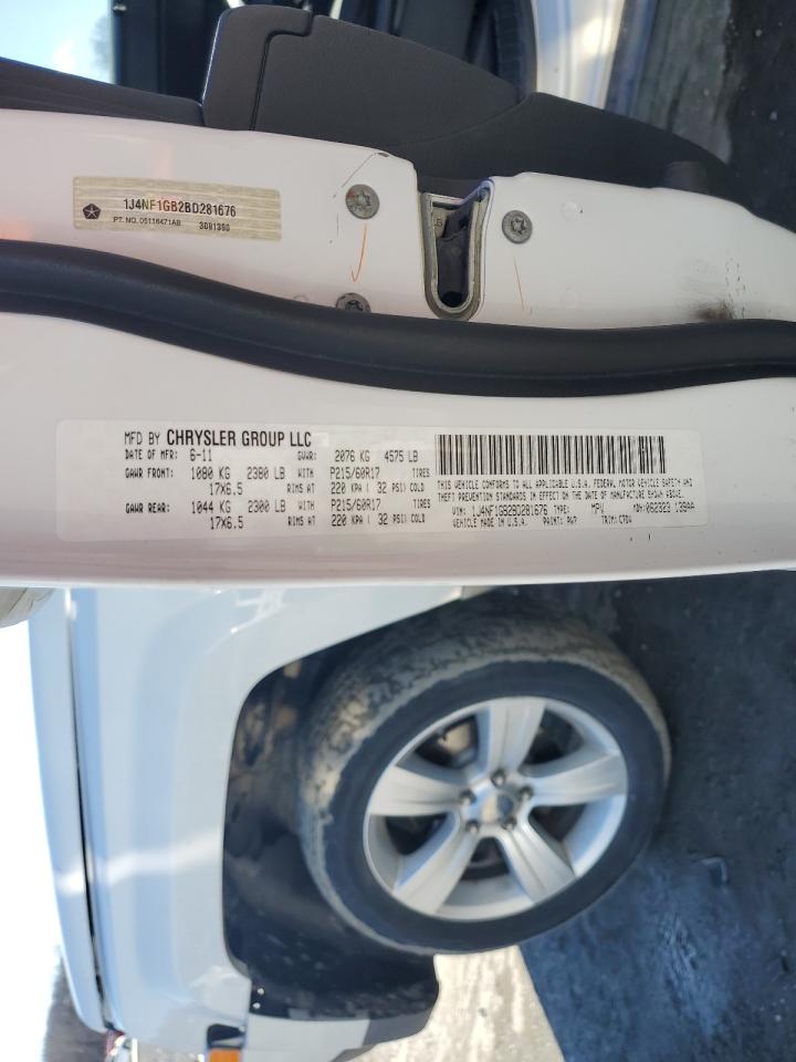 2011 Jeep Liberty (Patriot) VIN 1J4NF1GB2BD281676 Copart auction photo, front end damage thumbnail 12