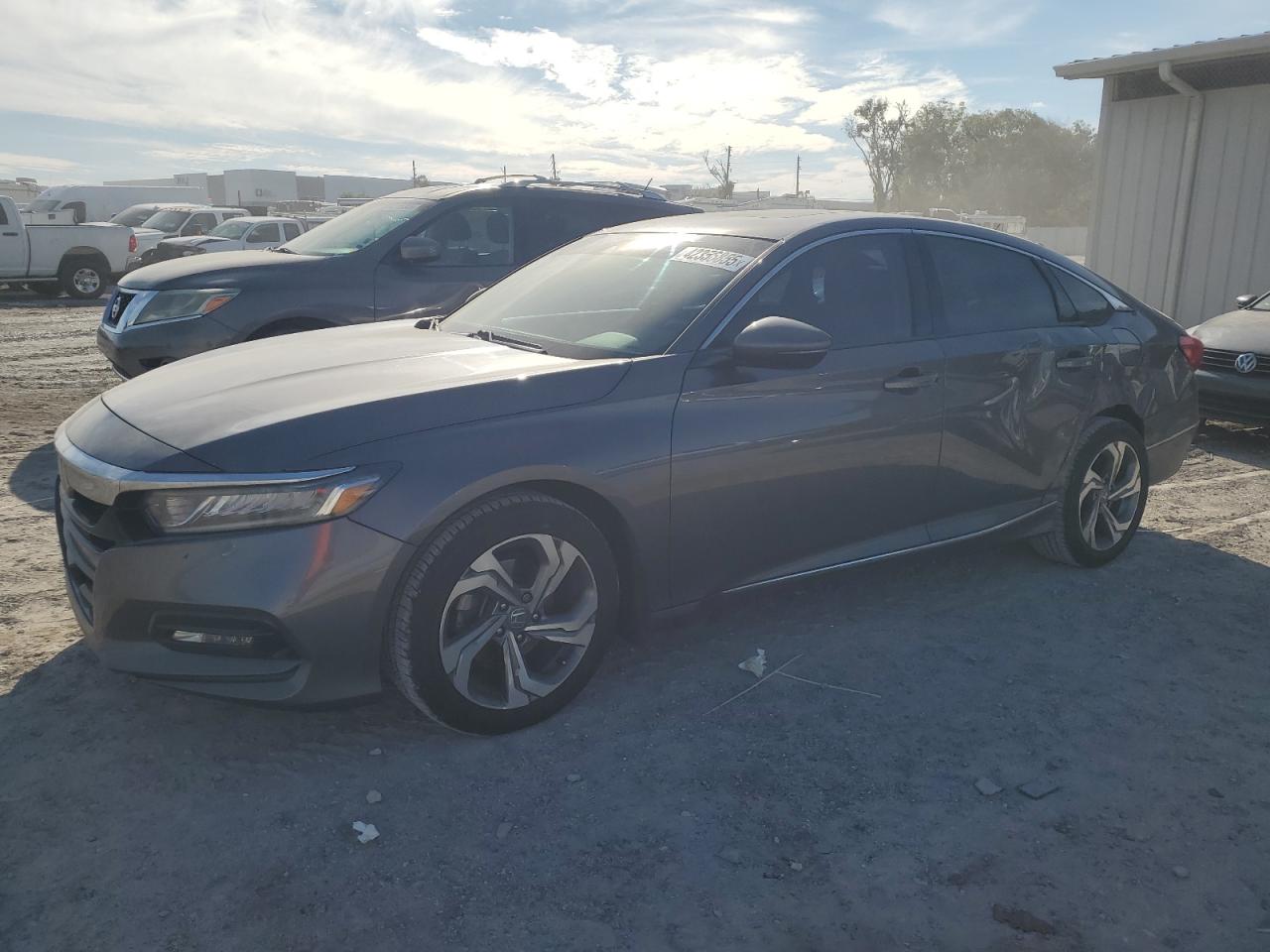 2018 Honda Accord VIN 1HGCV1F66JA156024