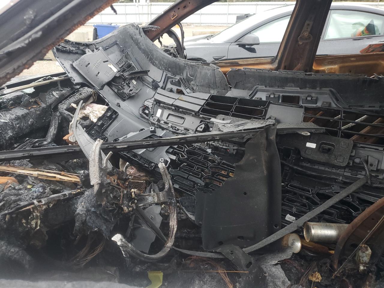 2024 KIA Sorento VIN 5XYRLDJC3RG269275 Copart auction photo, burn - interior / all over damage thumbnail 7