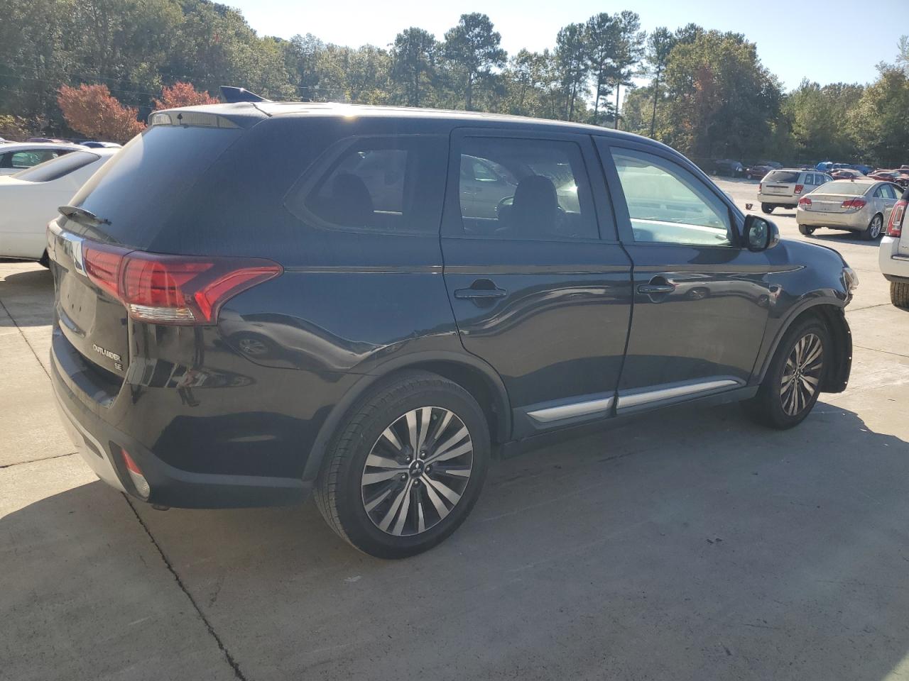 2019 Mitsubishi Outlander VIN JA4AD3A31KZ027123 Copart auction photo, front end damage thumbnail 3