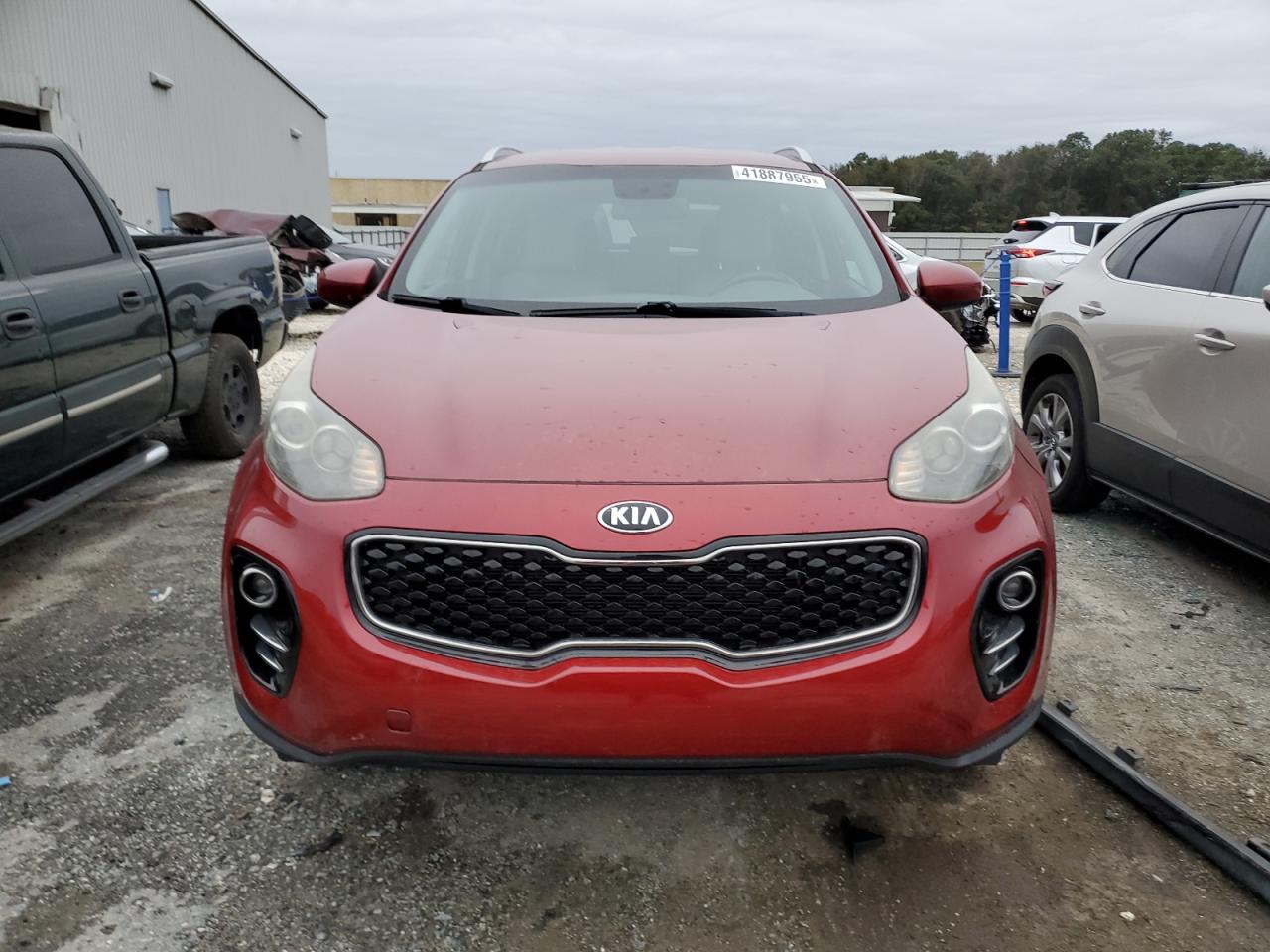 2017 KIA Sportage VIN KNDPNCAC3H7112871 Copart auction photo, minor dent/scratches damage thumbnail 5