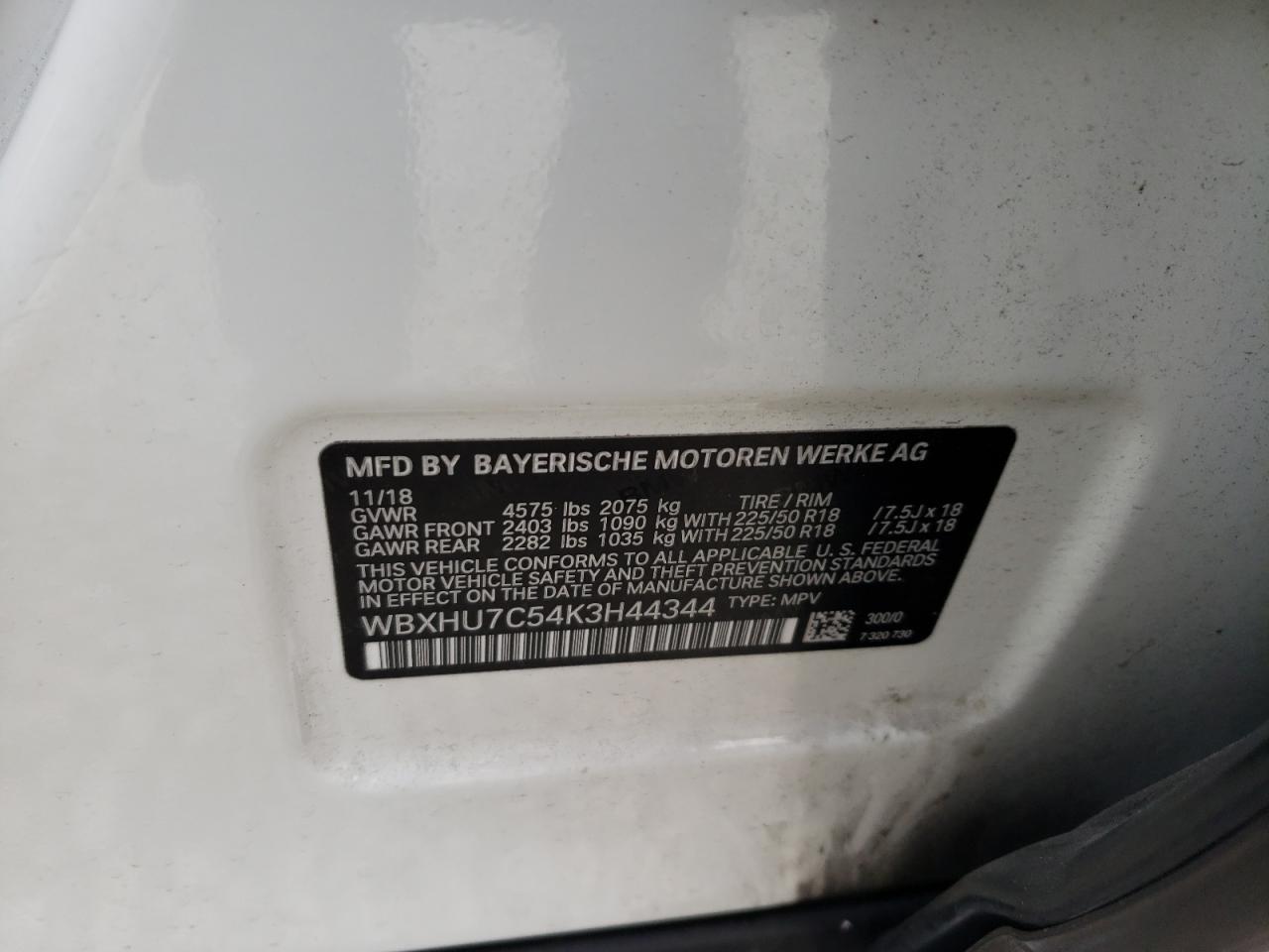 2019 BMW X1 VIN WBXHU7C54K3H44344 Copart auction photo, rear end / minor dent/scratches damage thumbnail 16