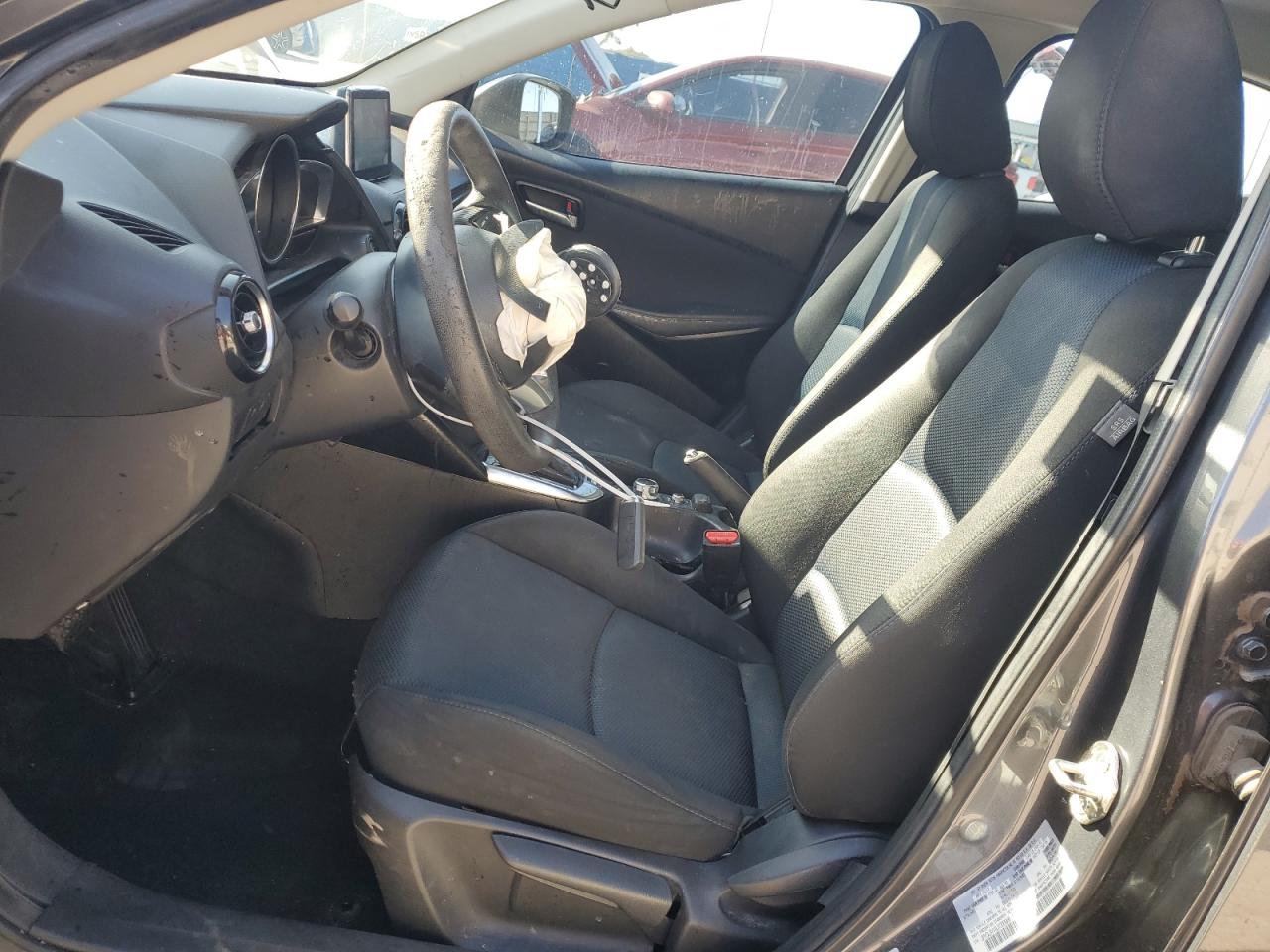 2018 Toyota Yaris VIN 3MYDLBYV9JY306966 Copart auction photo, front end damage thumbnail 7
