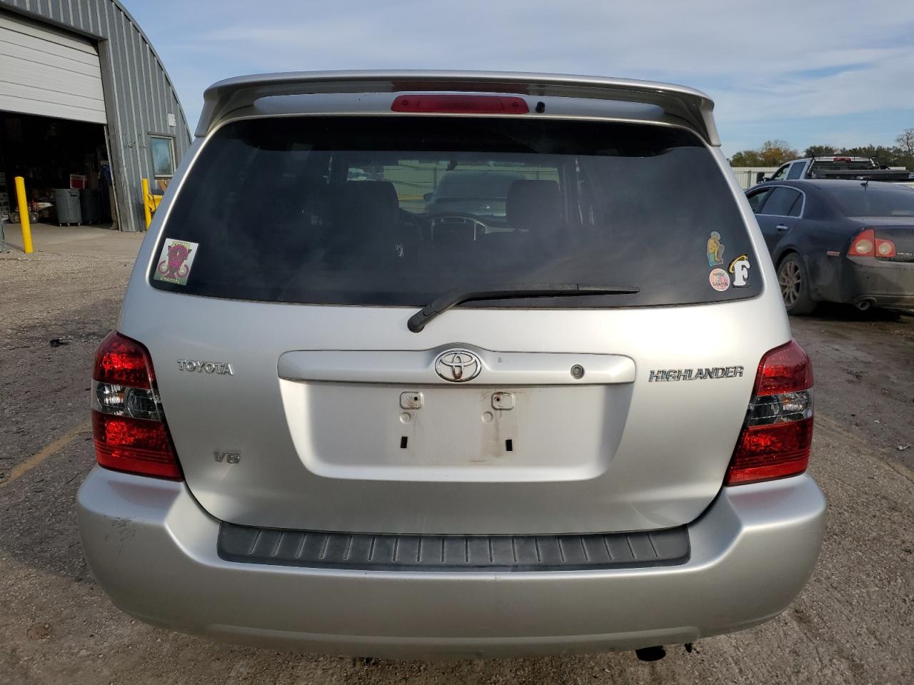 2007 Toyota Highlander VIN JTEGP21A070141637 Copart auction photo, front end / minor dent/scratches damage thumbnail 6