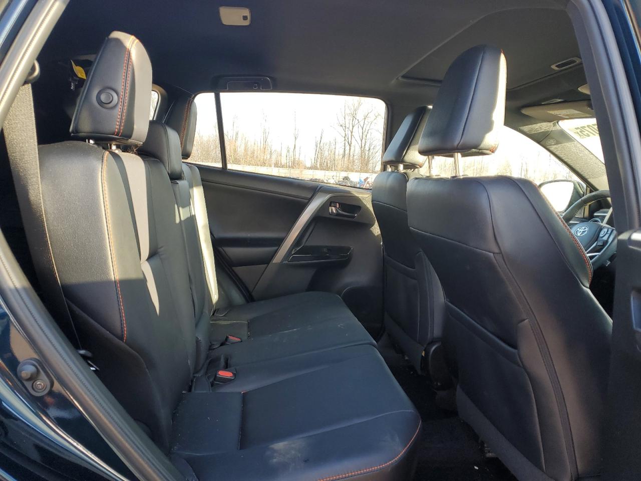 2017 Toyota RAV 4 VIN 2T3JFREV3HW584509 Copart auction photo, front end / side damage thumbnail 11