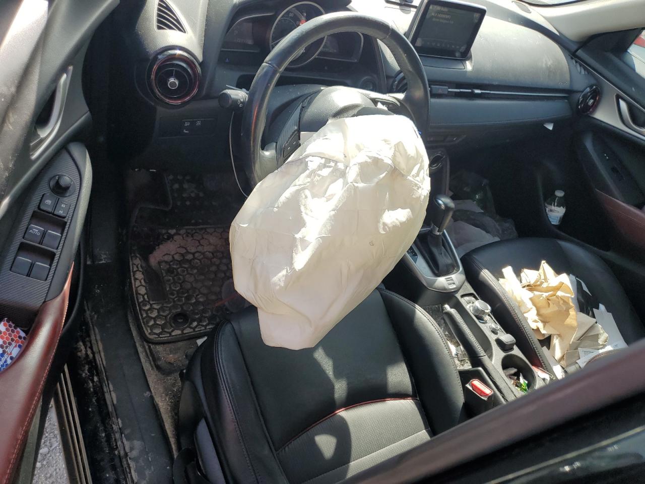 2016 Mazda CX-3 VIN JM1DKBC7XG0121516 Copart auction photo, front end damage thumbnail 8