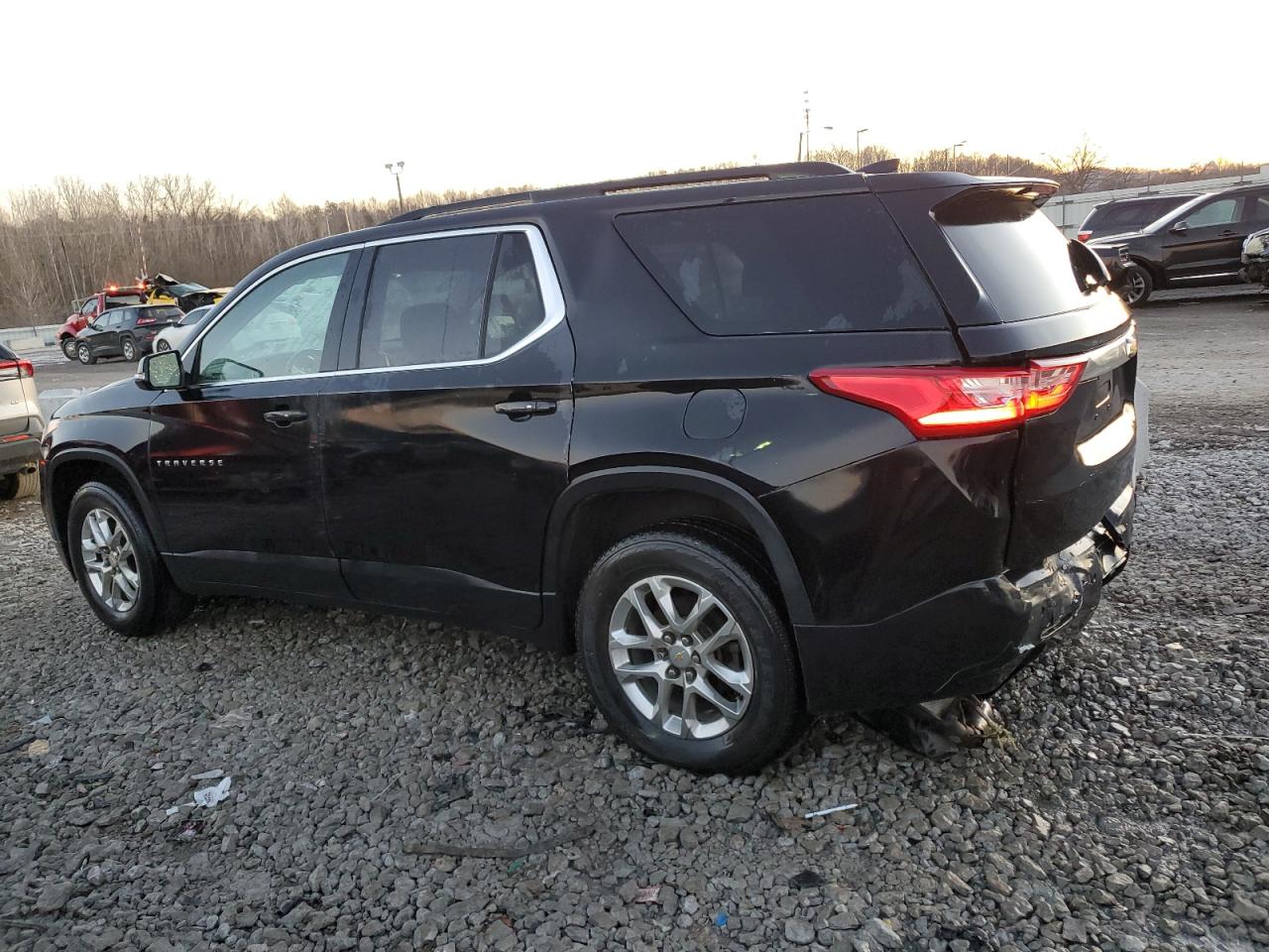 2019 Chevrolet Traverse VIN 1GNERGKW0KJ142407 Copart auction photo, rear end / front end damage thumbnail 2