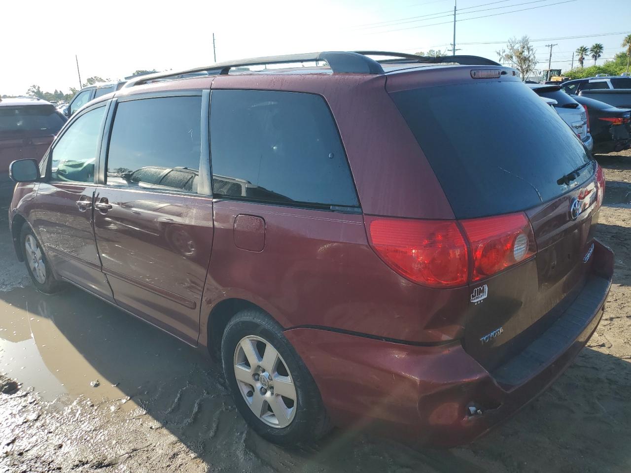 2009 Toyota Sienna VIN 5TDZK22C19S237899 Copart auction photo, water/flood damage thumbnail 2