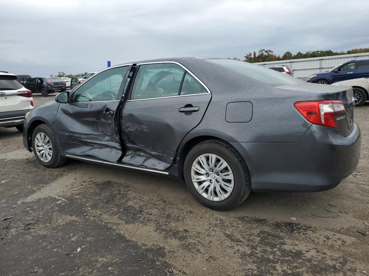 2012 Toyota Camry VIN 4T1BF1FK6CU001457 Copart auction photo, side / minor dent/scratches damage thumbnail 2