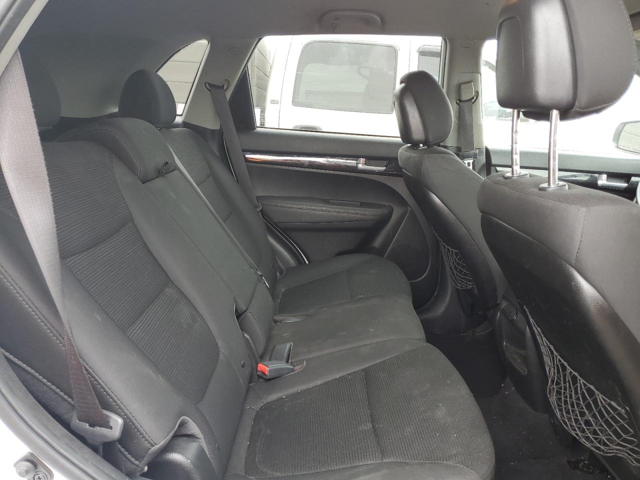 2014 KIA Sorento VIN 5XYKTCA68EG542324 Copart auction photo, all over damage thumbnail 11