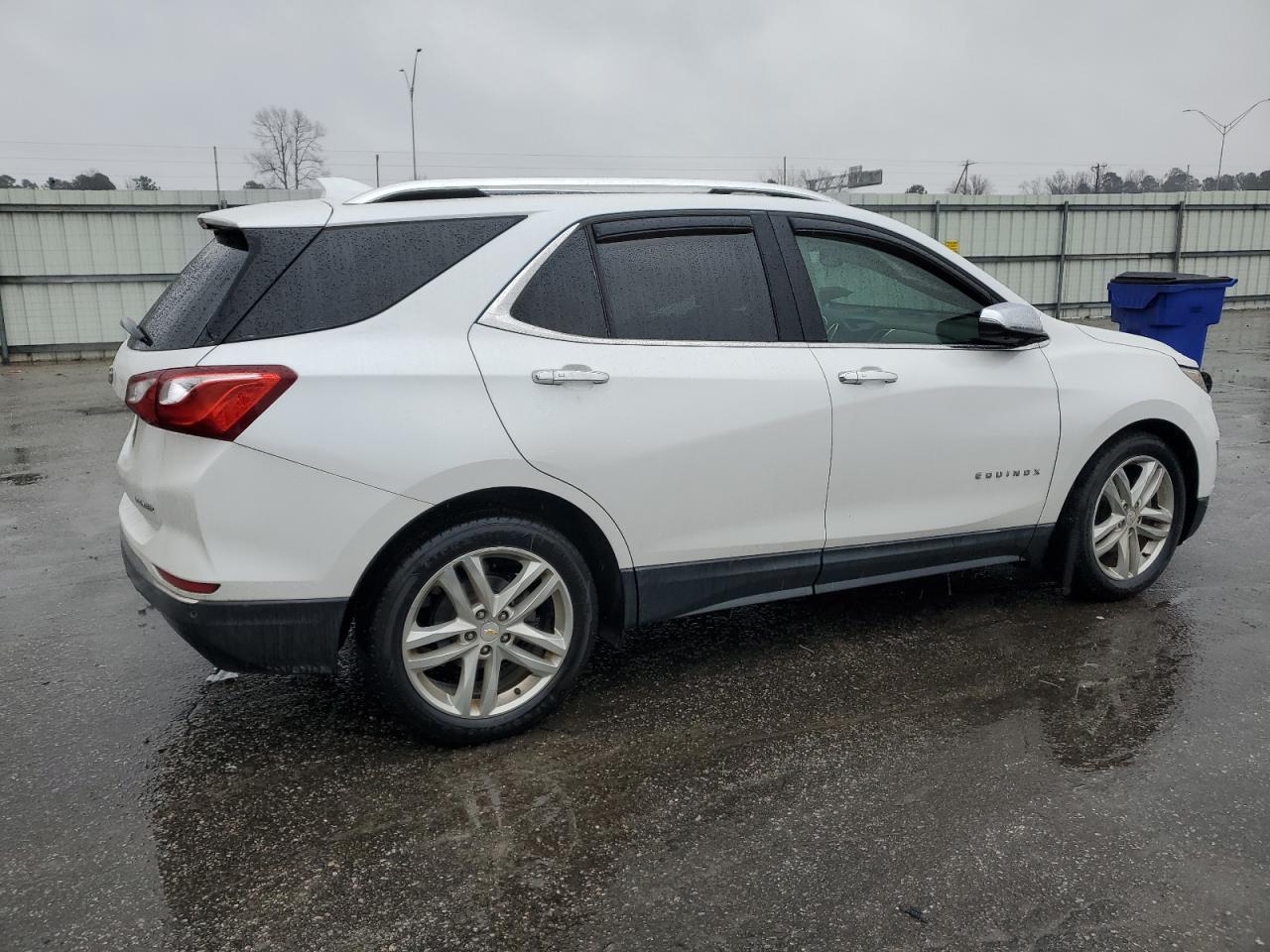 2019 Chevrolet Equinox VIN 2GNAXPEX2K6122407 Copart auction photo, side damage thumbnail 3