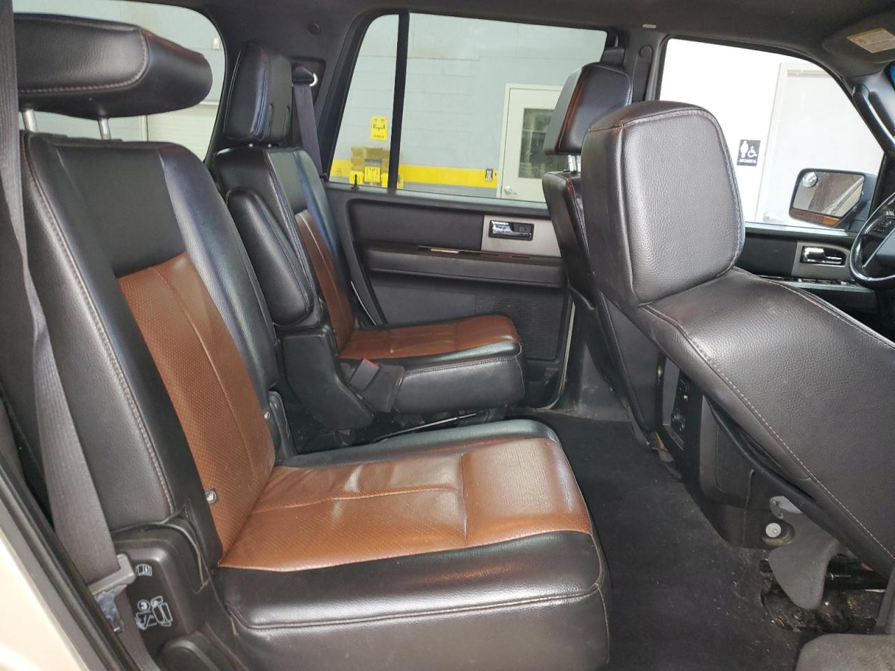 2007 Ford Expedition VIN 1FMFU20547LA57036 Copart auction photo, front end damage thumbnail 12