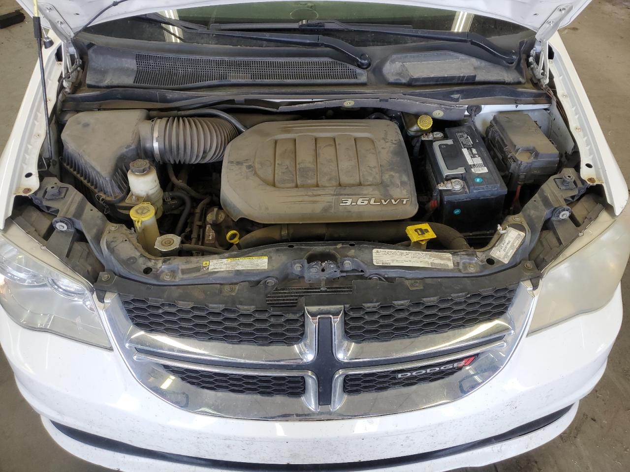 2012 Dodge Caravan VIN 2C4RDGBGXCR420096 Copart auction photo, minor dent/scratches damage thumbnail 12