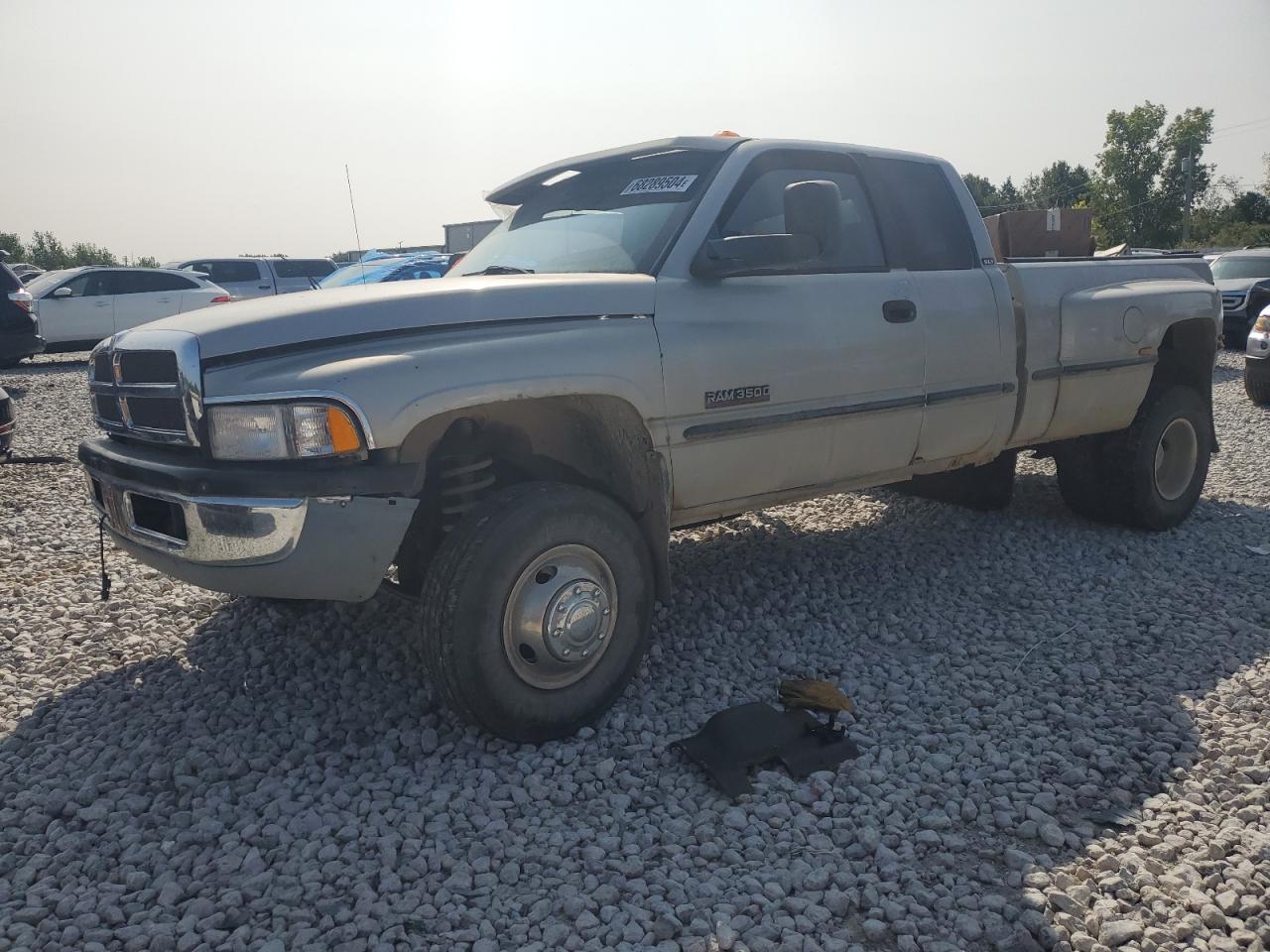 1999 Dodge RAM VIN 1B7MF3365XJ555905