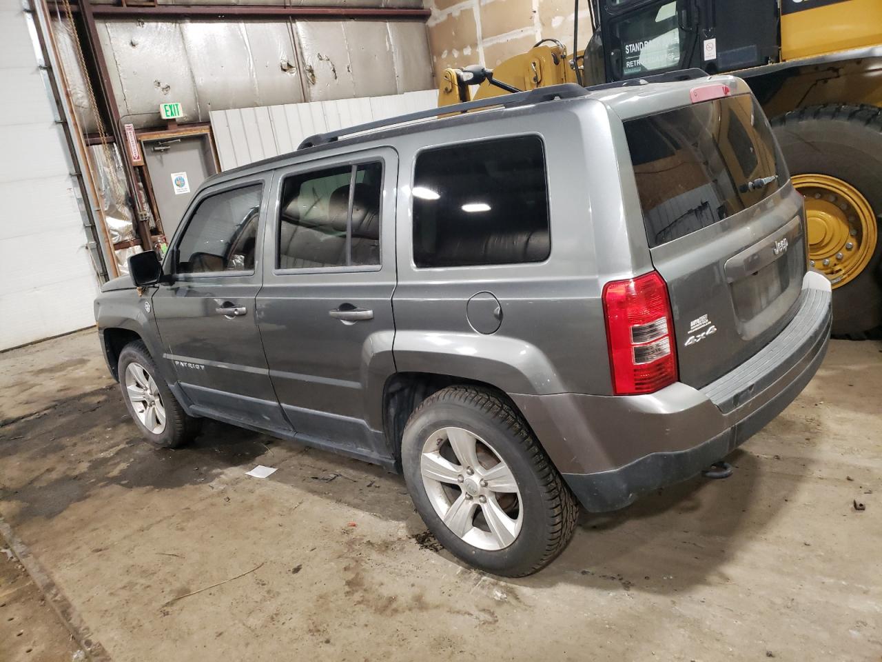 2012 Jeep Liberty (Patriot) VIN 1C4NJRBB3CD564387 Copart auction photo, normal wear damage thumbnail 2