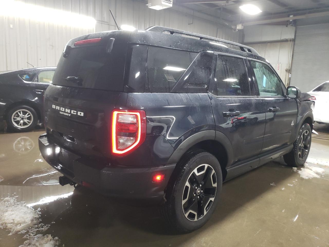2022 Ford Bronco VIN 3FMCR9C66NRD94064 Copart auction photo, front end damage thumbnail 3