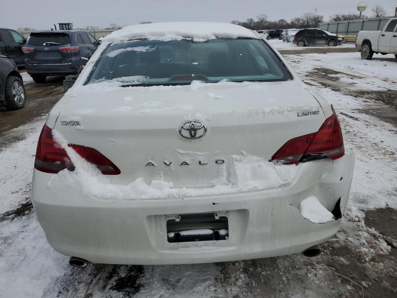 2008 Toyota Avalon VIN 4T1BK36B68U279922 Copart auction photo, side / rear end damage thumbnail 6