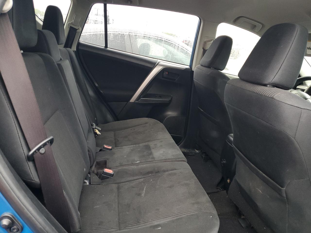 2016 Toyota RAV 4 VIN JTMZFREV9GJ077971 Copart auction photo, front end / minor dent/scratches damage thumbnail 11