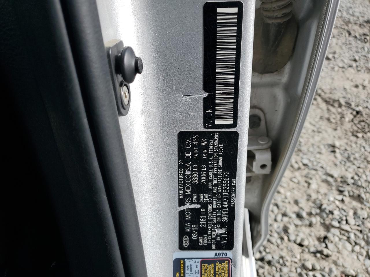 2018 KIA Forte VIN 3KPFL4A71JE255673 Copart auction photo, front end damage thumbnail 14