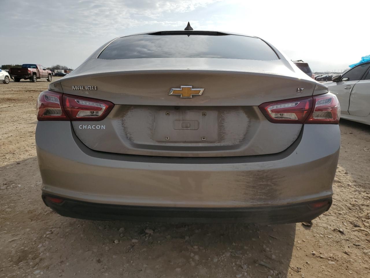 2022 Chevrolet Malibu VIN 1G1ZD5ST7NF110878 Copart auction photo, front end / minor dent/scratches damage thumbnail 6