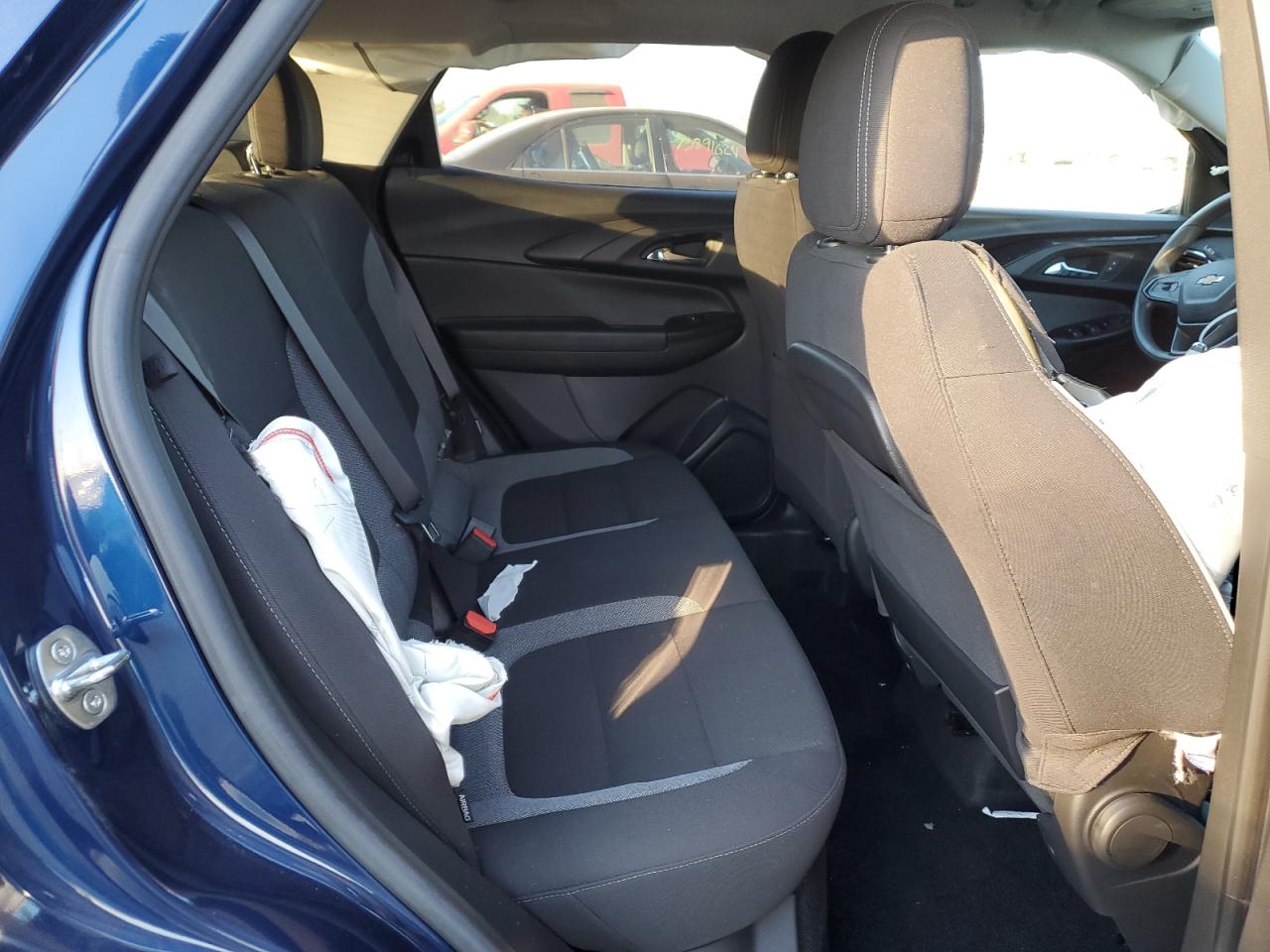 2022 Chevrolet TrailBlazer VIN KL79MPS24NB007495 Copart auction photo, side damage thumbnail 10