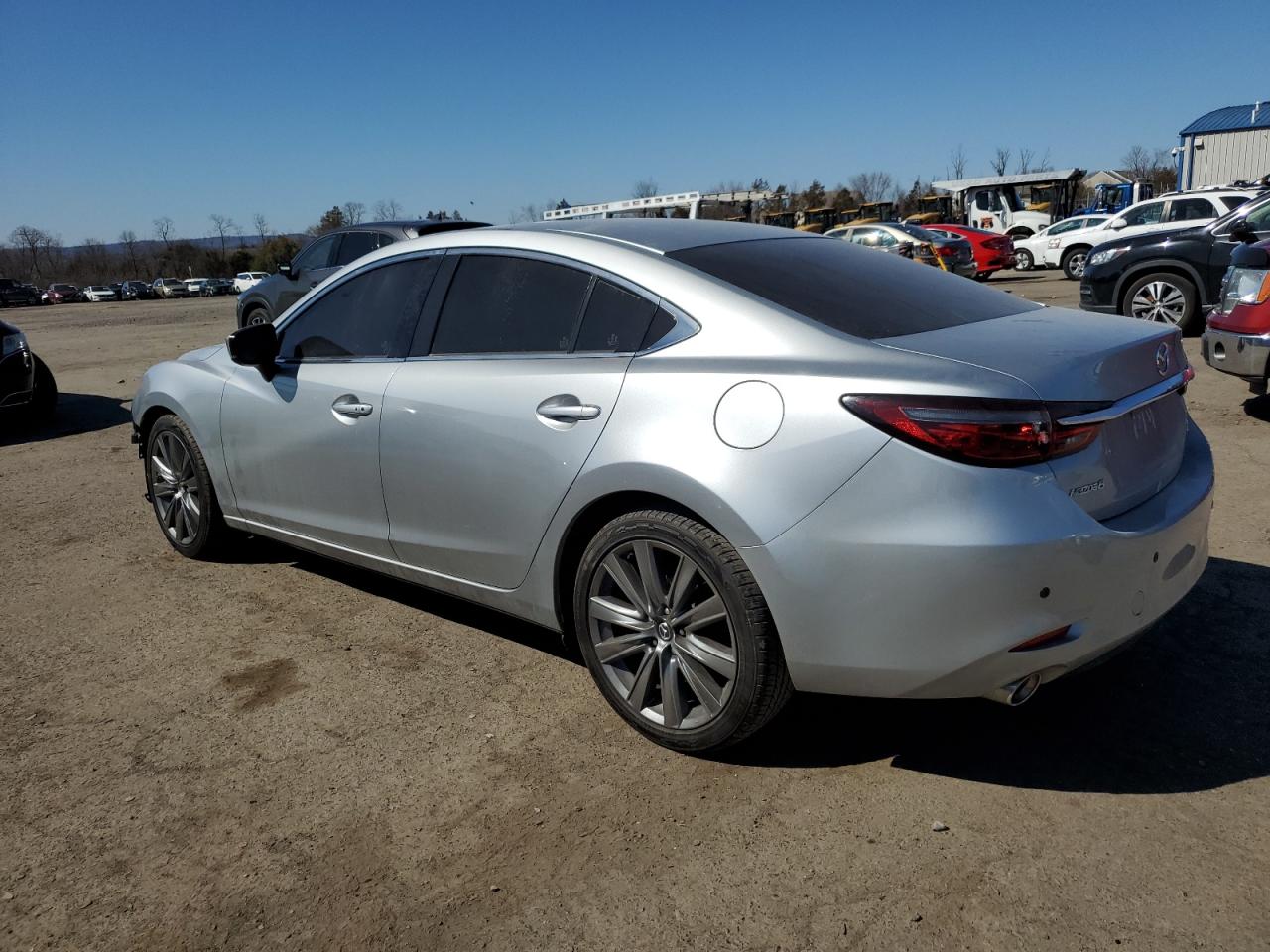 2018 Mazda 6 VIN JM1GL1VM5J1309210 Copart auction photo, front end damage thumbnail 2