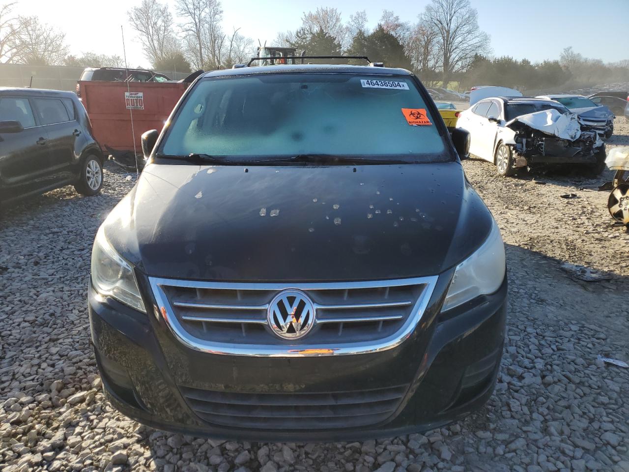 2011 Volkswagen Routan VIN 2V4RW3DG9BR806187 Copart auction photo, minor dent/scratches damage thumbnail 5
