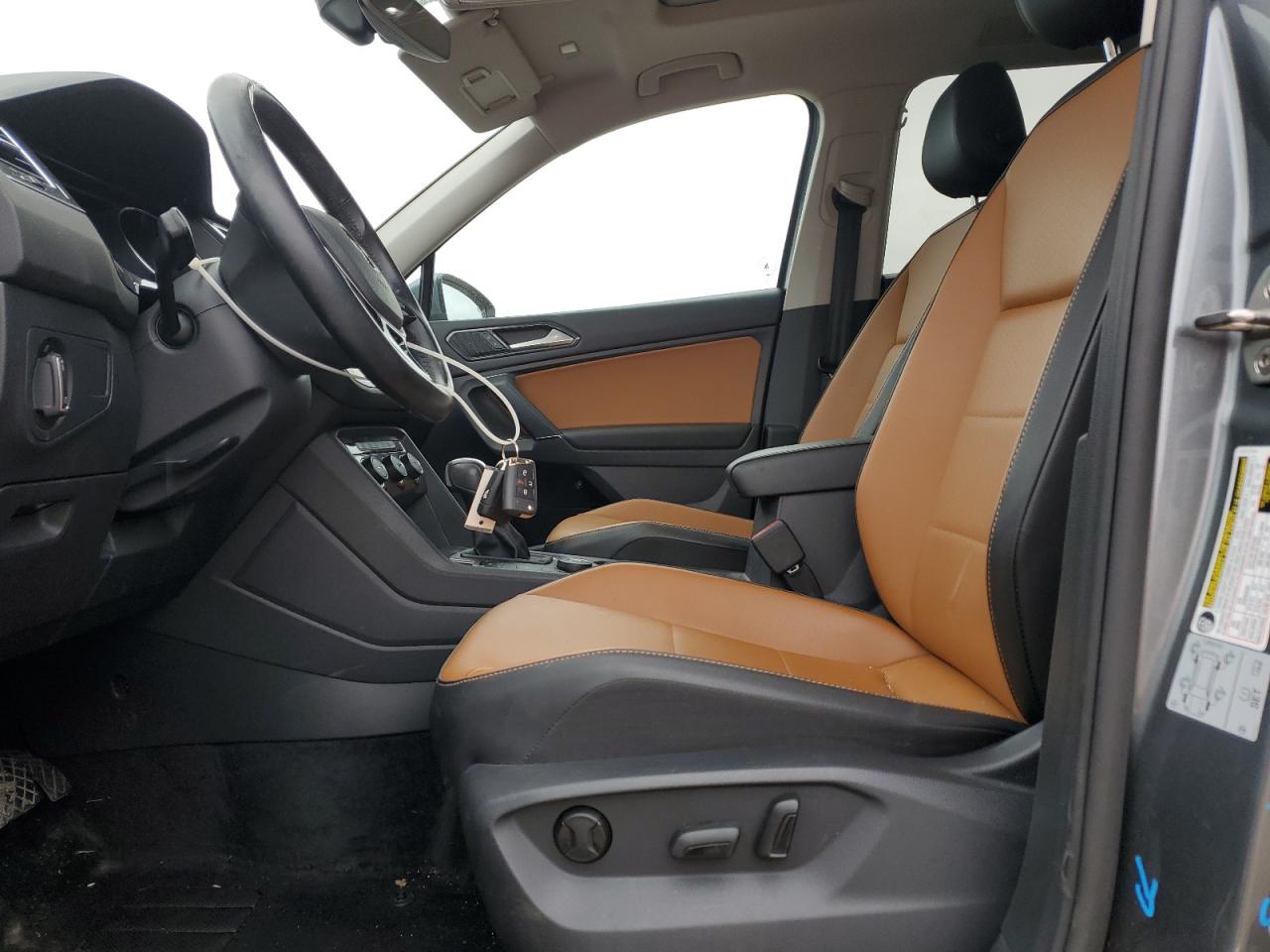 2018 Volkswagen Tiguan VIN 3VV2B7AX7JM088424 Copart auction photo, side / front end damage thumbnail 7