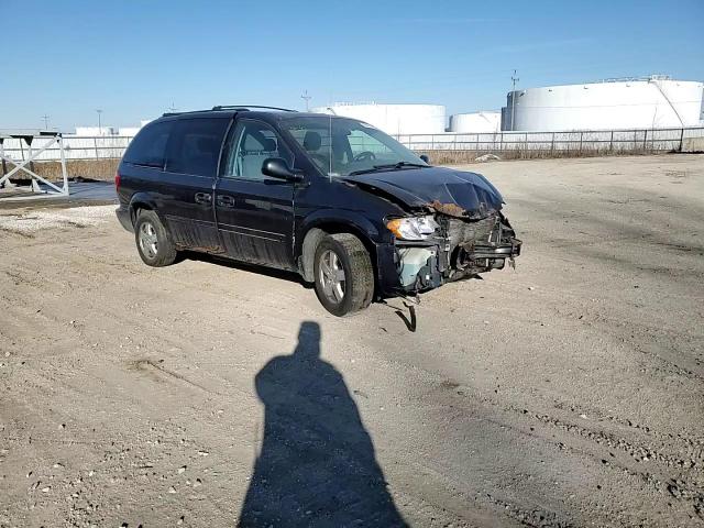 2007 Dodge Caravan VIN 2D4GP44L27R118611 Copart auction photo, front end / minor dent/scratches damage thumbnail 12