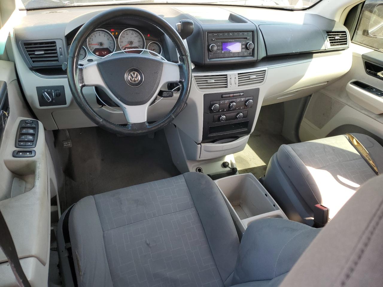 2009 Volkswagen Routan VIN 2V8HW34189R610368 Copart auction photo, vandalism damage thumbnail 8