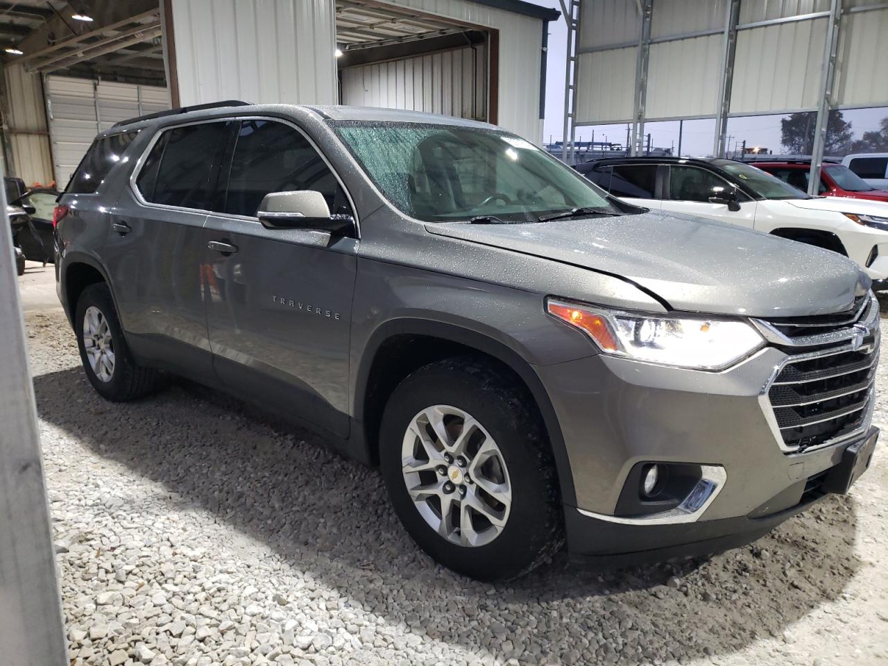 2019 Chevrolet Traverse VIN 1GNERGKW5KJ119558 Copart auction photo, rear end / front end damage thumbnail 4