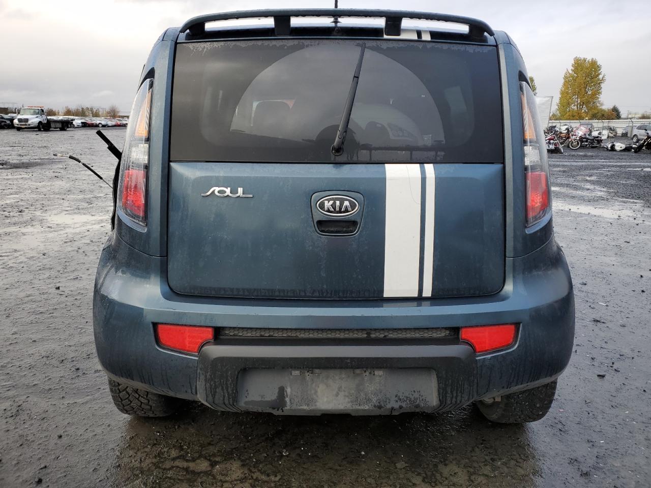2010 KIA Soul VIN KNDJT2A26A7070506 Copart auction photo, front end / side damage thumbnail 6