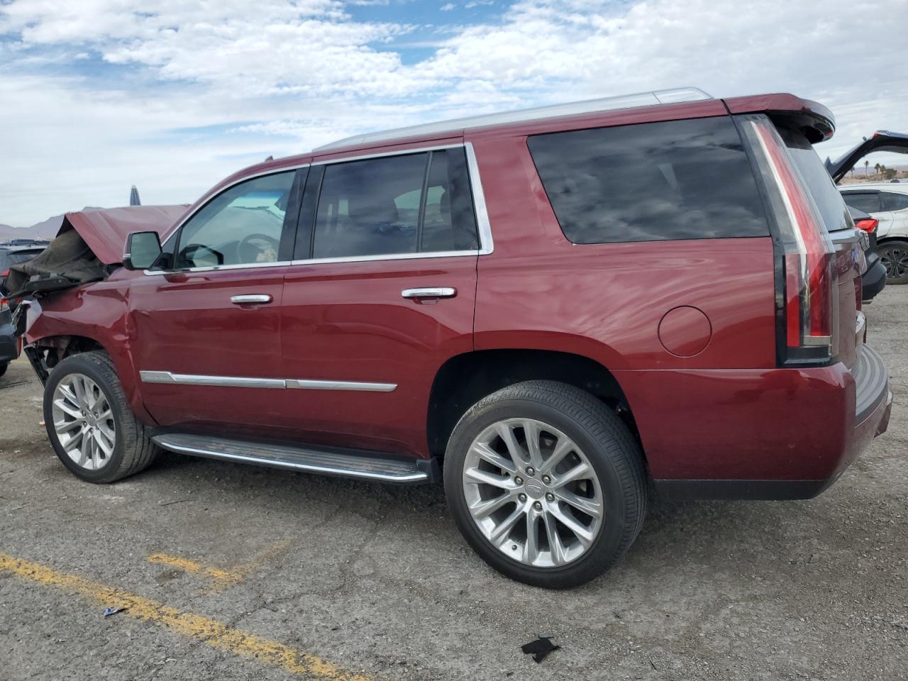 2018 Cadillac Escalade VIN 1GYS4BKJ2JR159060 Copart auction photo, front end damage thumbnail 2