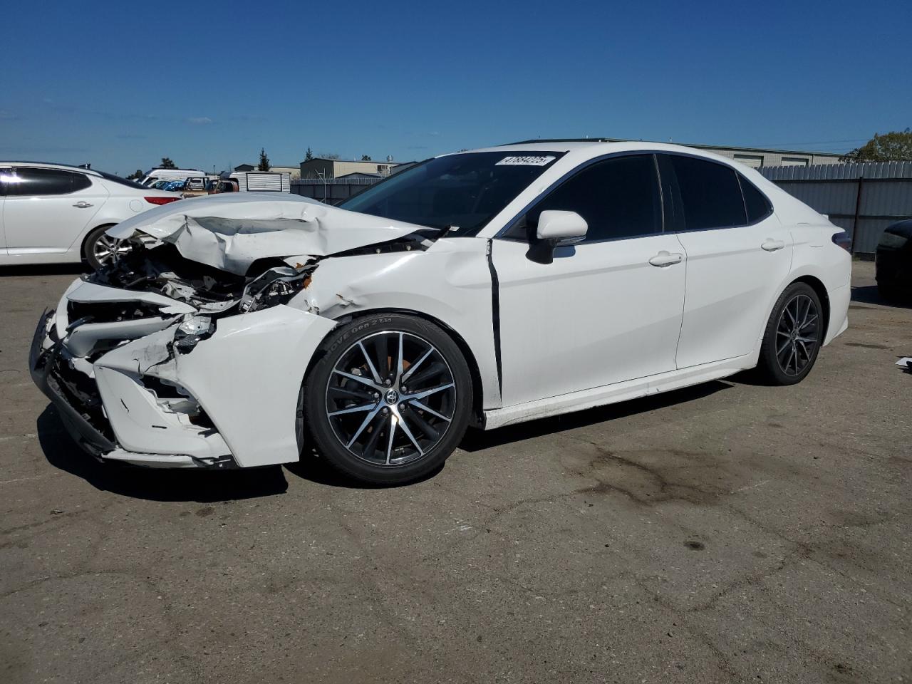 2022 Toyota Camry VIN 4T1G11AK3NU638112