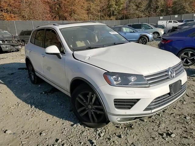 2019 Volkswagen Touareg VIN WVGEF9BP0GD006446 Copart auction photo, side damage thumbnail 12