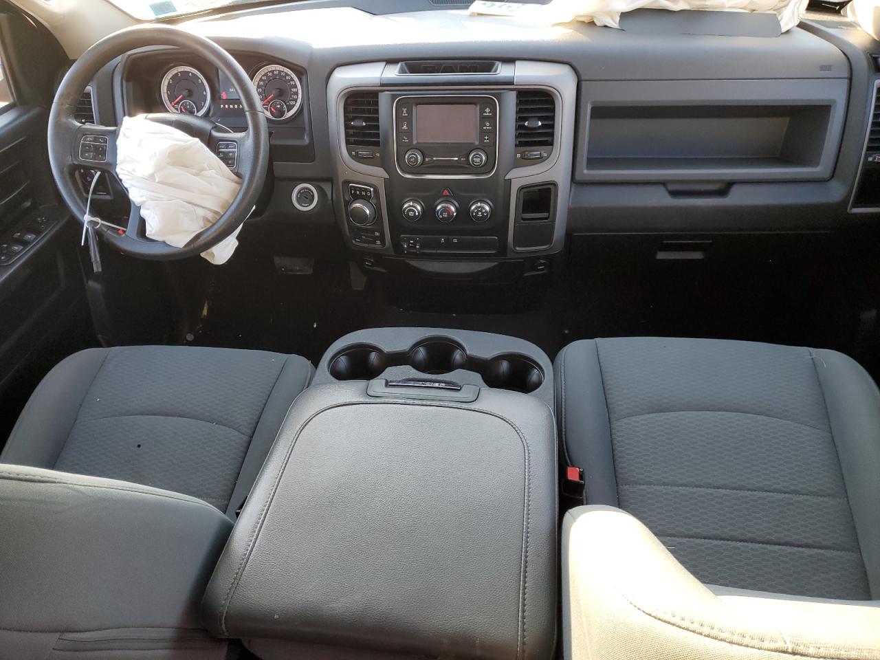 2016 RAM 1500 VIN 1C6RR7FT6GS121581 Copart auction photo, front end / minor dent/scratches damage thumbnail 8