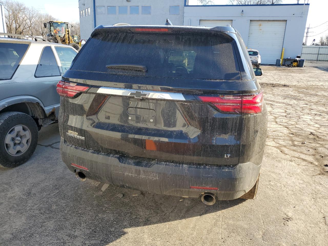 2022 Chevrolet Traverse VIN 1GNERHKW9NJ194998 Copart auction photo, front end damage thumbnail 6
