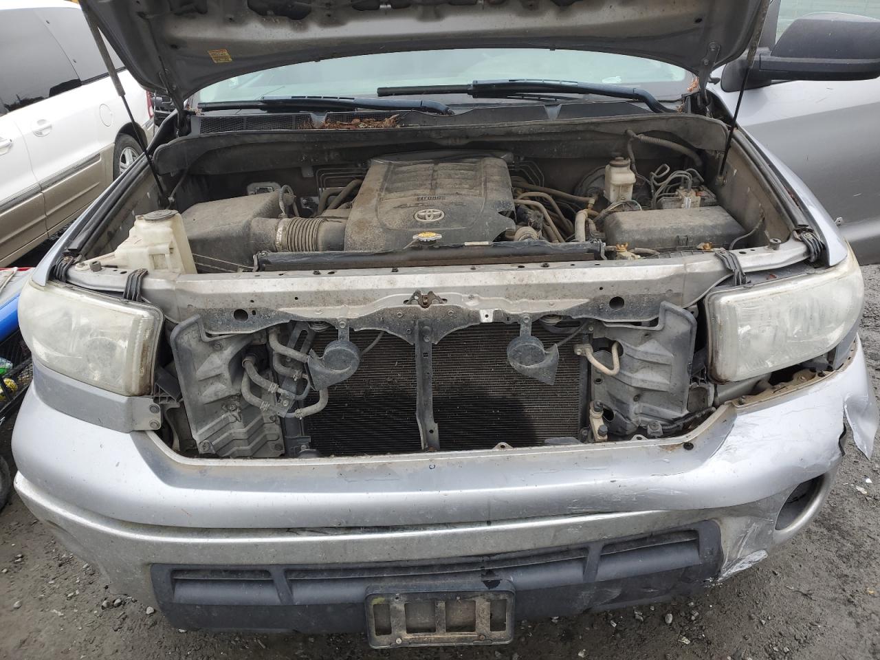 2011 Toyota Tundra VIN 5TFUM5F1XBX024822 Copart auction photo, front end damage thumbnail 11