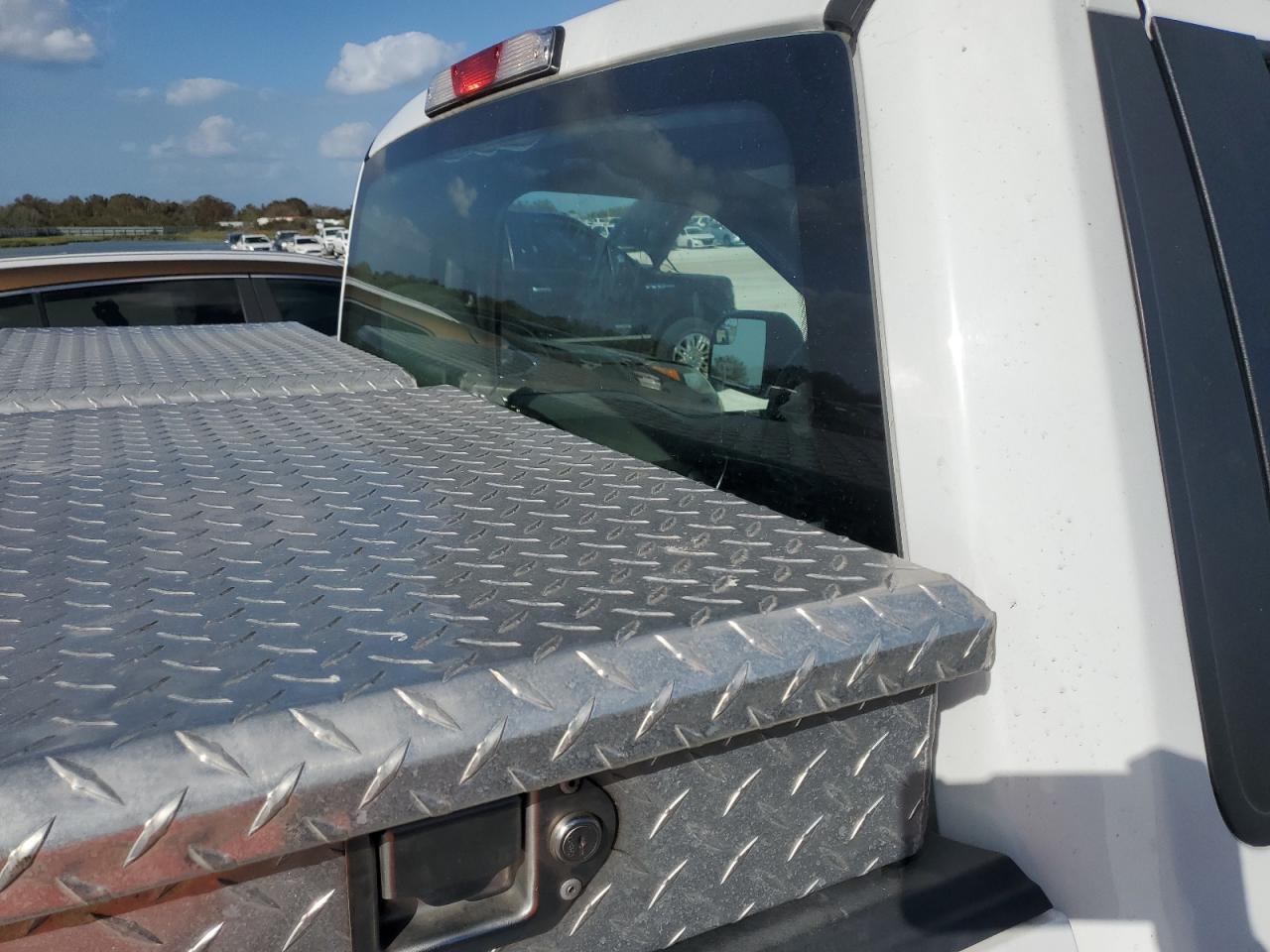 2016 Ford F-150 VIN 1FTMF1C85GFC71960 Copart auction photo, front end damage thumbnail 11