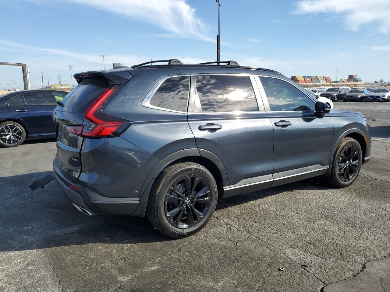 2024 Honda CR-V VIN 7FARS6H97RE066555 Copart auction photo, rear end / front end damage thumbnail 3