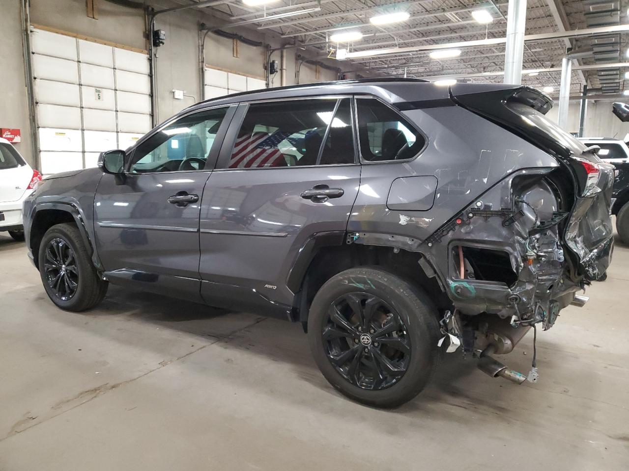 2022 Toyota RAV 4 VIN 4T3T6RFV8NU085398 Copart auction photo, rear end / front end damage thumbnail 2