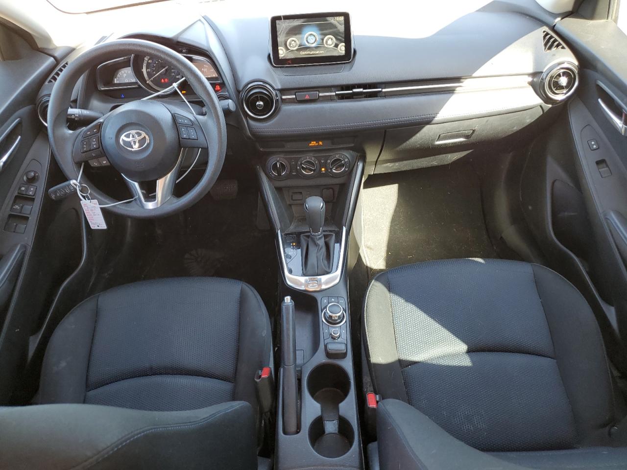 2017 Toyota Yaris VIN 3MYDLBYV8HY178231 Copart auction photo, all over damage thumbnail 8