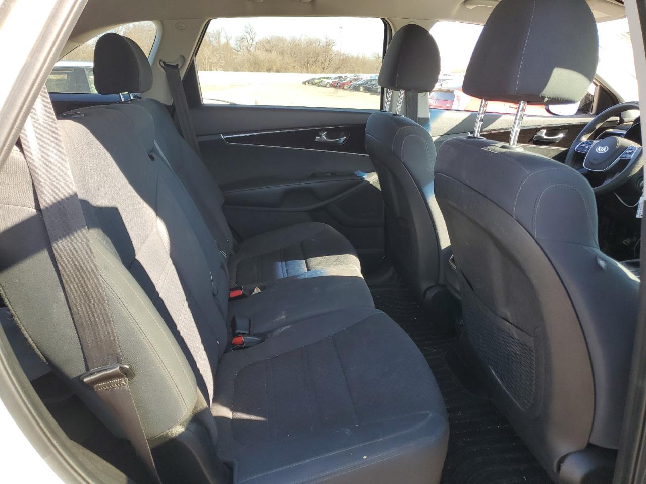 2020 KIA Sorento VIN 5XYPG4A3XLG651712 Copart auction photo, side / minor dent/scratches damage thumbnail 11