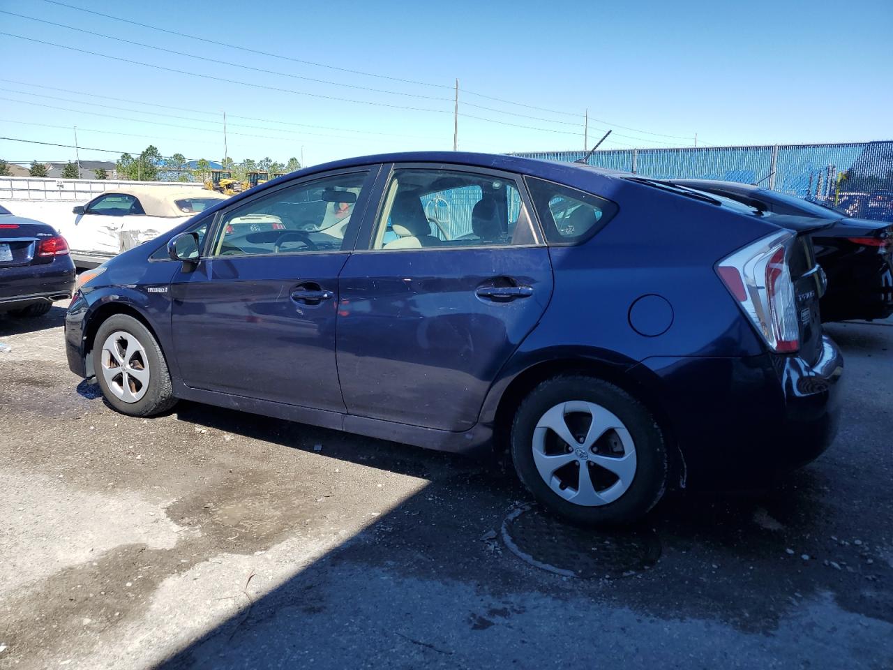 2012 Toyota Prius VIN JTDKN3DU2C1561761 Copart auction photo, side damage thumbnail 2