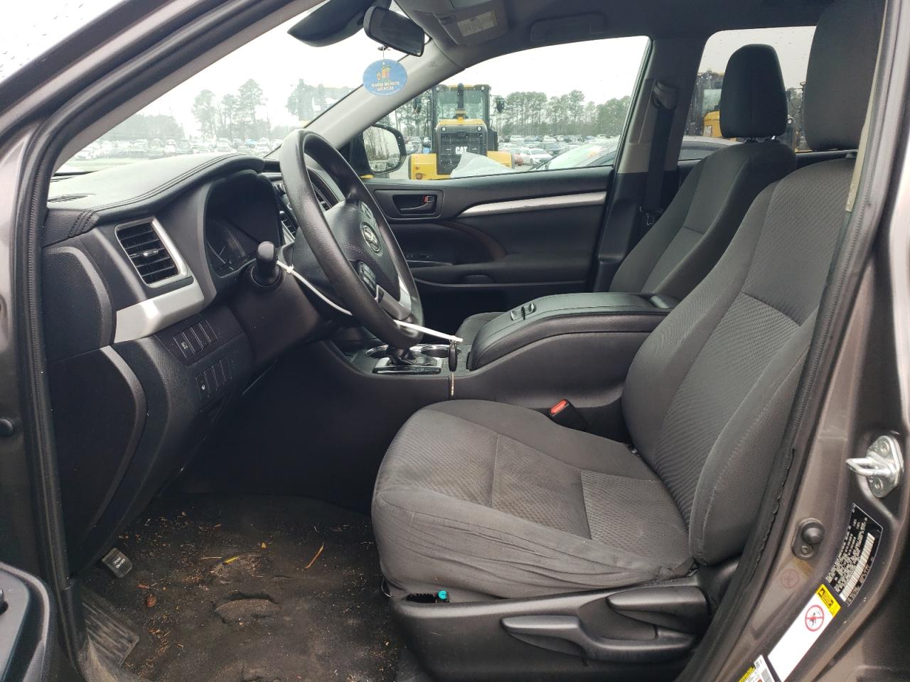 2019 Toyota Highlander VIN 5TDZARFHXKS048160 Copart auction photo, front end / side damage thumbnail 7
